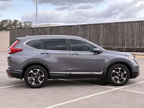 Used 2018 Honda CR-V Touring image 7