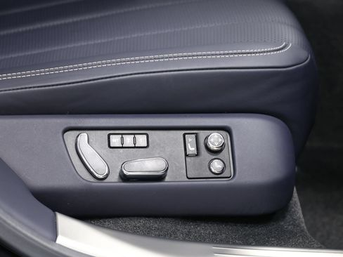 Used 2016 Bentley Flying Spur V8 AWD/4WD image 79