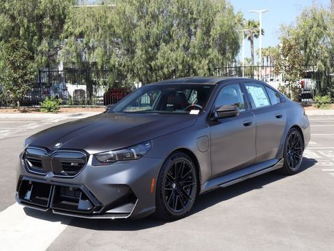 New 2026 BMW M5 AWD/4WD image 2