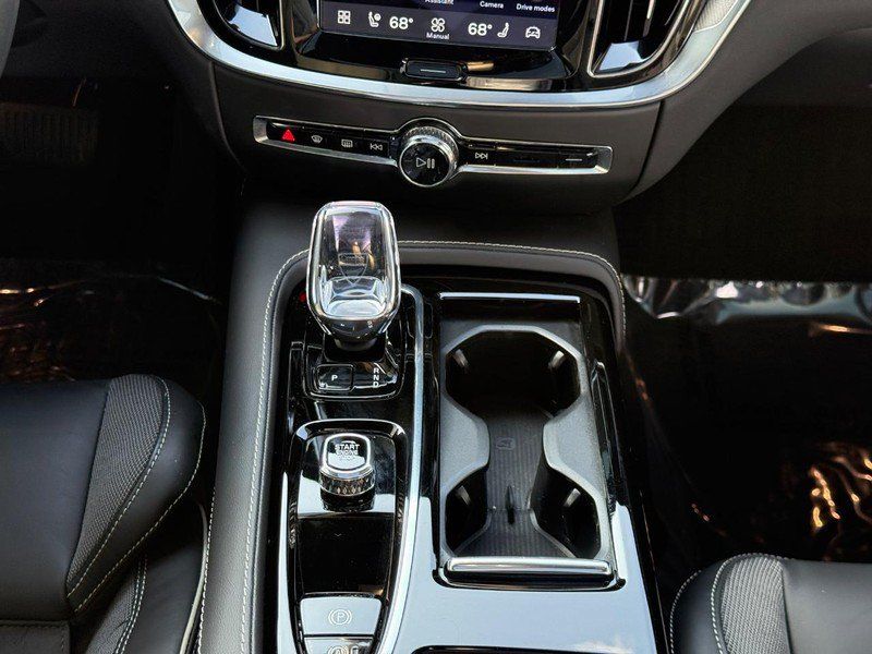 Used 2024 Volvo S60 T8 Plus w/ Climate Package AWD/4WD image 15