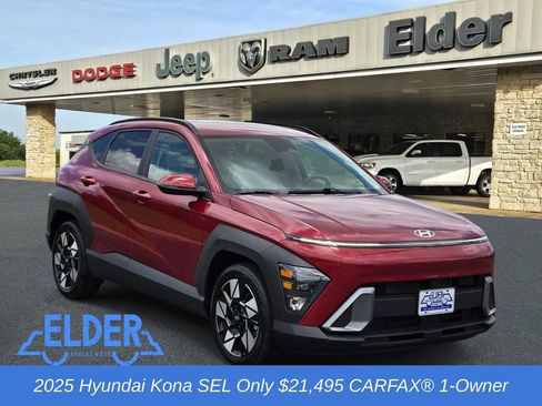 Used 2025 Hyundai Kona SEL FWD image 1