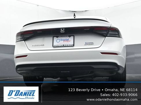 Used 2025 Honda Accord Sport image 11