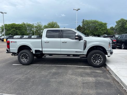 Used 2025 Ford F350 Lariat w/ Chrome Package AWD/4WD image 5