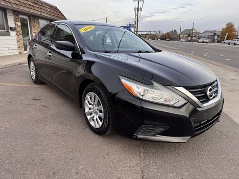 Used 2016 Nissan Altima 2.5 S w/ Power Driver Seat Package image 9