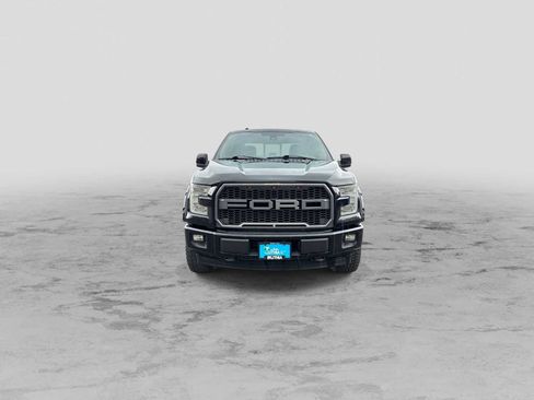 Used 2017 Ford F150 Lariat w/ Equipment Group 502A Luxury AWD/4WD image 3