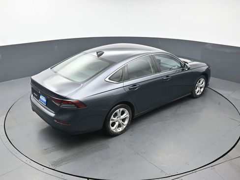 Certified 2023 Honda Accord LX image 43
