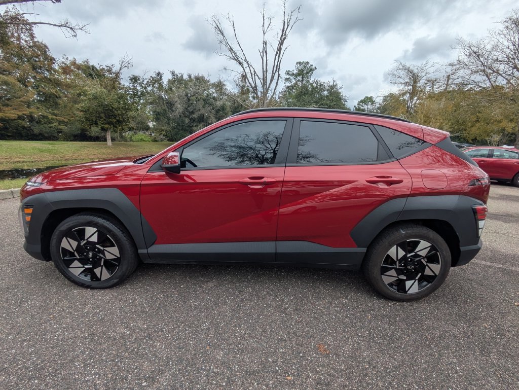 Used 2024 Hyundai Kona SEL FWD image 7