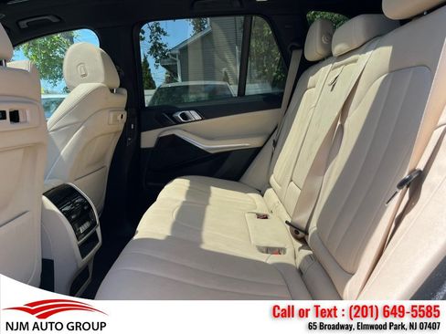Used 2020 BMW X5 xDrive40i w/ Premium Package AWD/4WD image 36