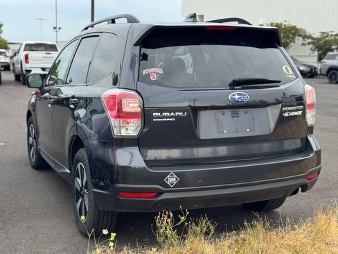Used 2018 Subaru Forester 2.5i Premium AWD/4WD image 2
