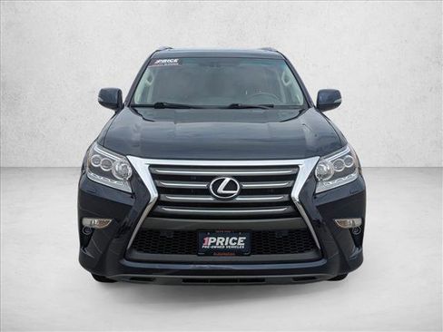 Used 2019 Lexus GX 460 Premium image 2