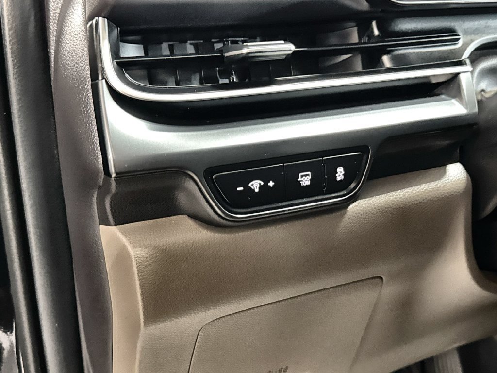 Used 2026 Kia Carnival LXS FWD image 16
