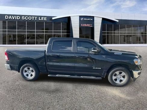 Used 2022 RAM 1500 Big Horn RWD image 4