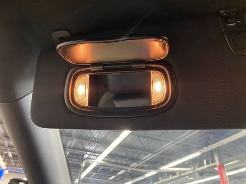 Used 2023 Jeep Compass Trailhawk image 37