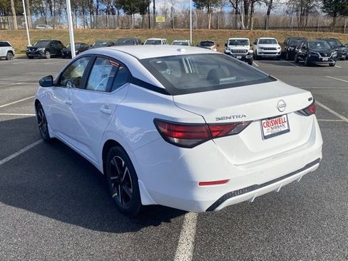 New 2025 Nissan Sentra SV image 5