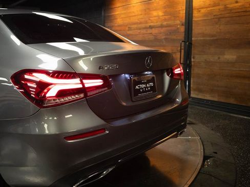 Used 2019 Mercedes-Benz A 220 image 6