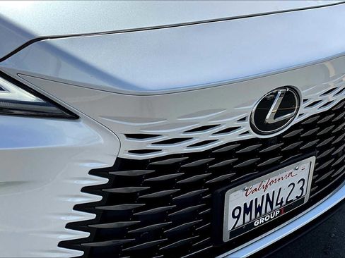 Used 2024 Lexus RX 350h Premium w/ Convenience Package image 30