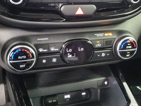 Used 2024 Kia Soul GT-Line FWD image 30
