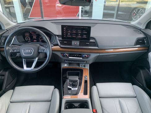 Certified 2023 Audi Q5 e Premium Plus w/ Premium Plus Package AWD/4WD image 13