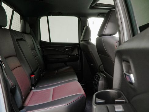 Used 2023 Honda Ridgeline Black Edition image 42