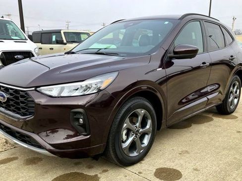 Certified 2023 Ford Escape ST-Line Select w/ Tech Pack #2 AWD/4WD image 1