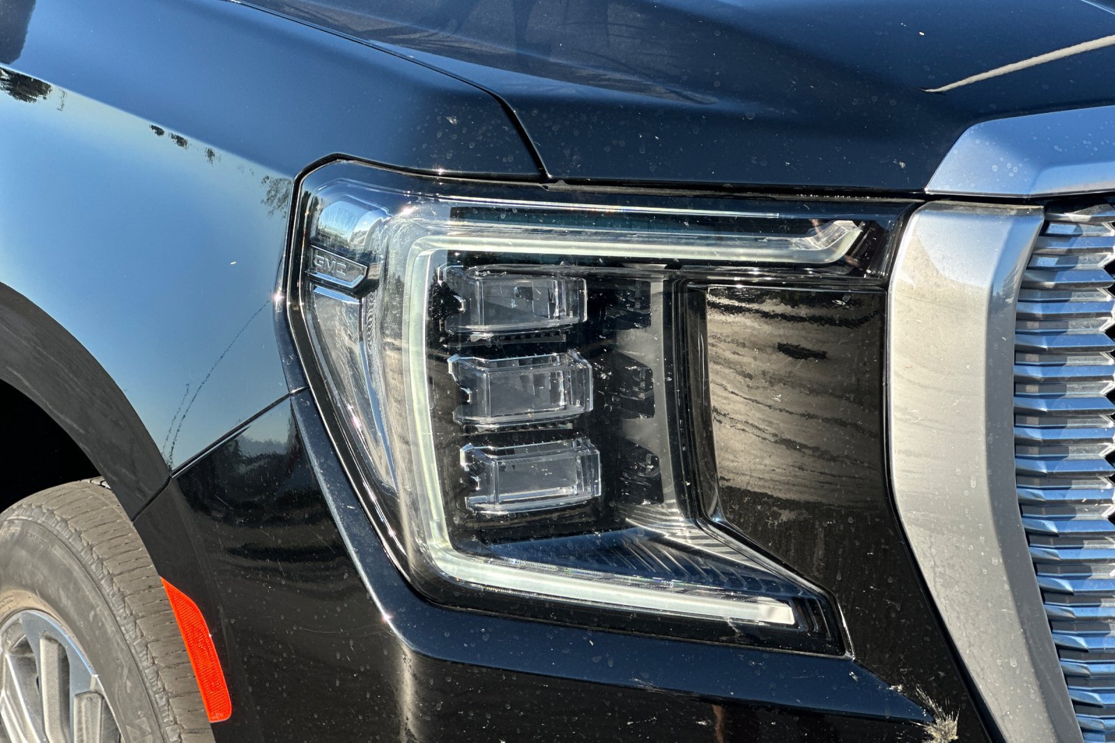 Used 2021 GMC Yukon Denali AWD/4WD image 45