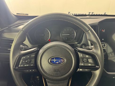 Used 2025 Subaru Forester Sport w/ Popular Package #2 AWD/4WD image 17
