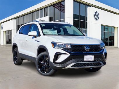 New 2024 Volkswagen Taos SE