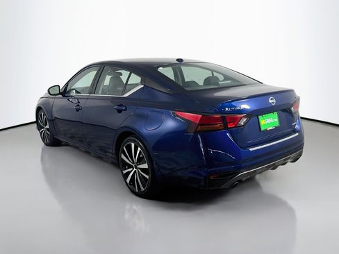 Used 2022 Nissan Altima 2.0 SR FWD image 7