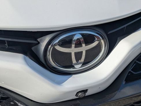 Used 2021 Toyota Camry XSE w/ Navigation Package FWD image 32