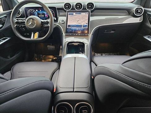 Certified 2023 Mercedes-Benz GLC 300 image 17