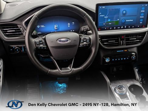 Used 2024 Ford Escape Platinum AWD/4WD image 4