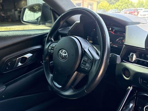 Used 2021 Toyota Supra w/ Safety & Technology Package RWD image 27