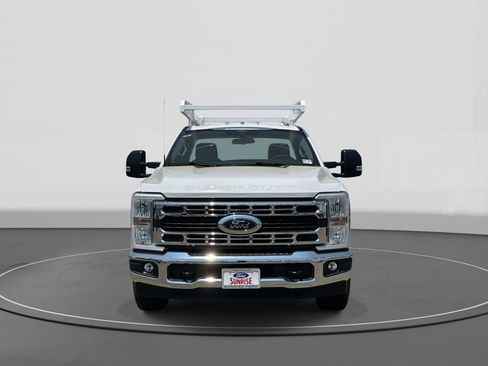 New 2025 Ford F350 XL w/ XL Chrome Package image 3