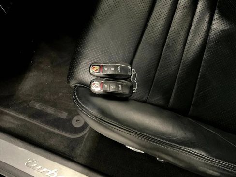 Used 2012 Porsche Panamera AWD/4WD image 30