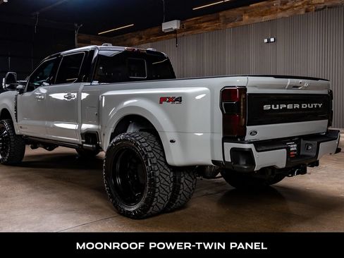 Used 2026 Ford F350 Platinum w/ FX4 Off-Road Package AWD/4WD image 7