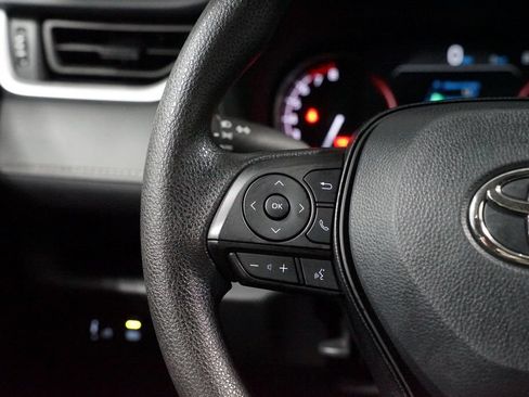 Certified 2025 Toyota RAV4 XLE FWD image 14