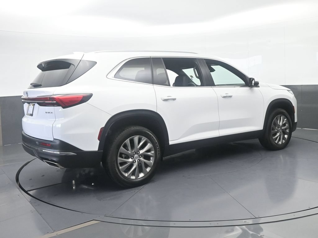 Used 2026 Buick Enclave Preferred w/ LPO, Floor Liner Package FWD image 6