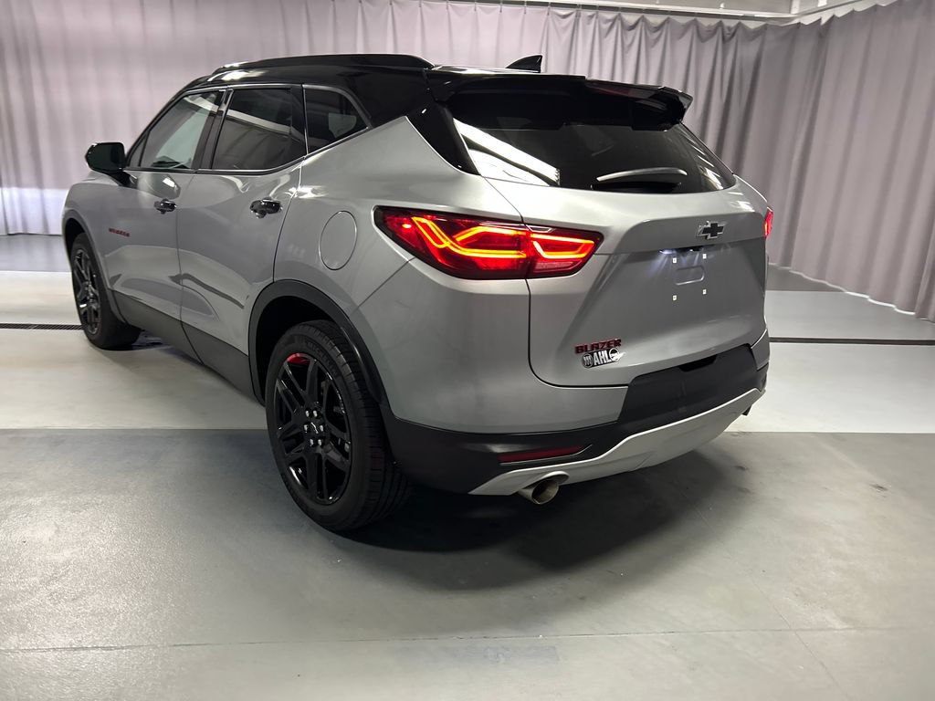Used 2023 Chevrolet Blazer LT w/ Convenience Package FWD image 5