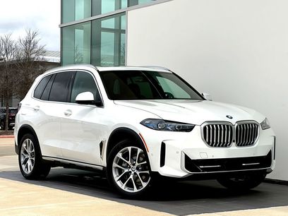 New 2026 BMW X5 xDrive40i w/ Parking Assistance Package