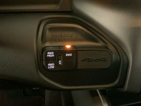 Used 2019 RAM 2500 Big Horn image 25