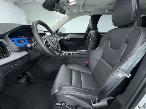 New 2026 Volvo XC90 T8 Ultra w/ Lounge Package AWD/4WD image 13