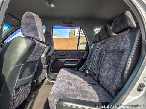 Used 2003 Honda CR-V LX image 12