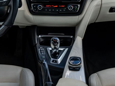Used 2015 BMW M3 RWD image 20
