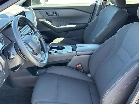 Used 2026 Nissan Rogue S FWD image 15