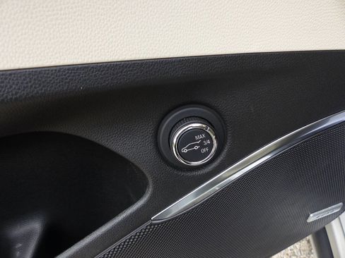 Used 2022 Buick Enclave Premium w/ Surround and Sites Package FWD image 22