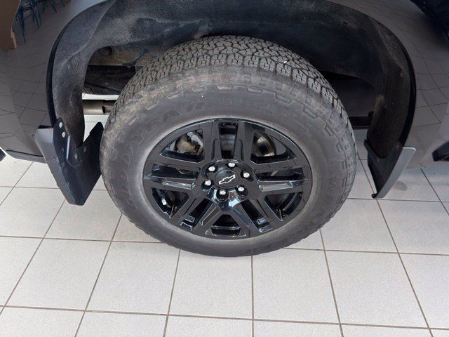 Certified 2024 Chevrolet Silverado 1500 RST w/ Convenience Package II AWD/4WD image 42