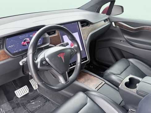 Used 2019 Tesla Model X Performance AWD/4WD image 25