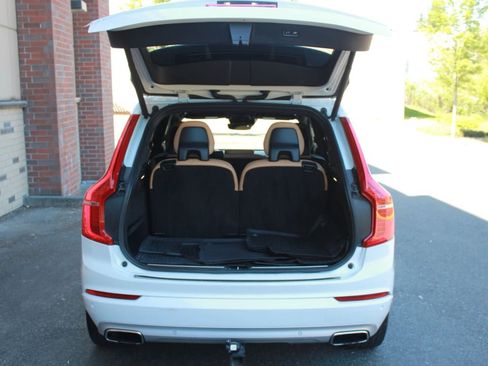 Used 2018 Volvo XC90 T6 Momentum w/ Convenience Package AWD/4WD image 29
