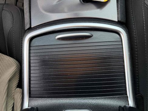 Used 2019 Dodge Charger SXT image 44