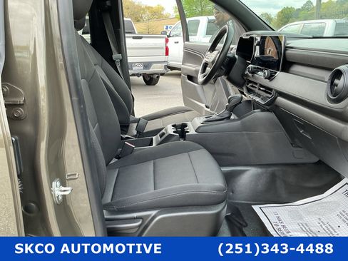 Used 2023 Chevrolet Colorado W/T image 13